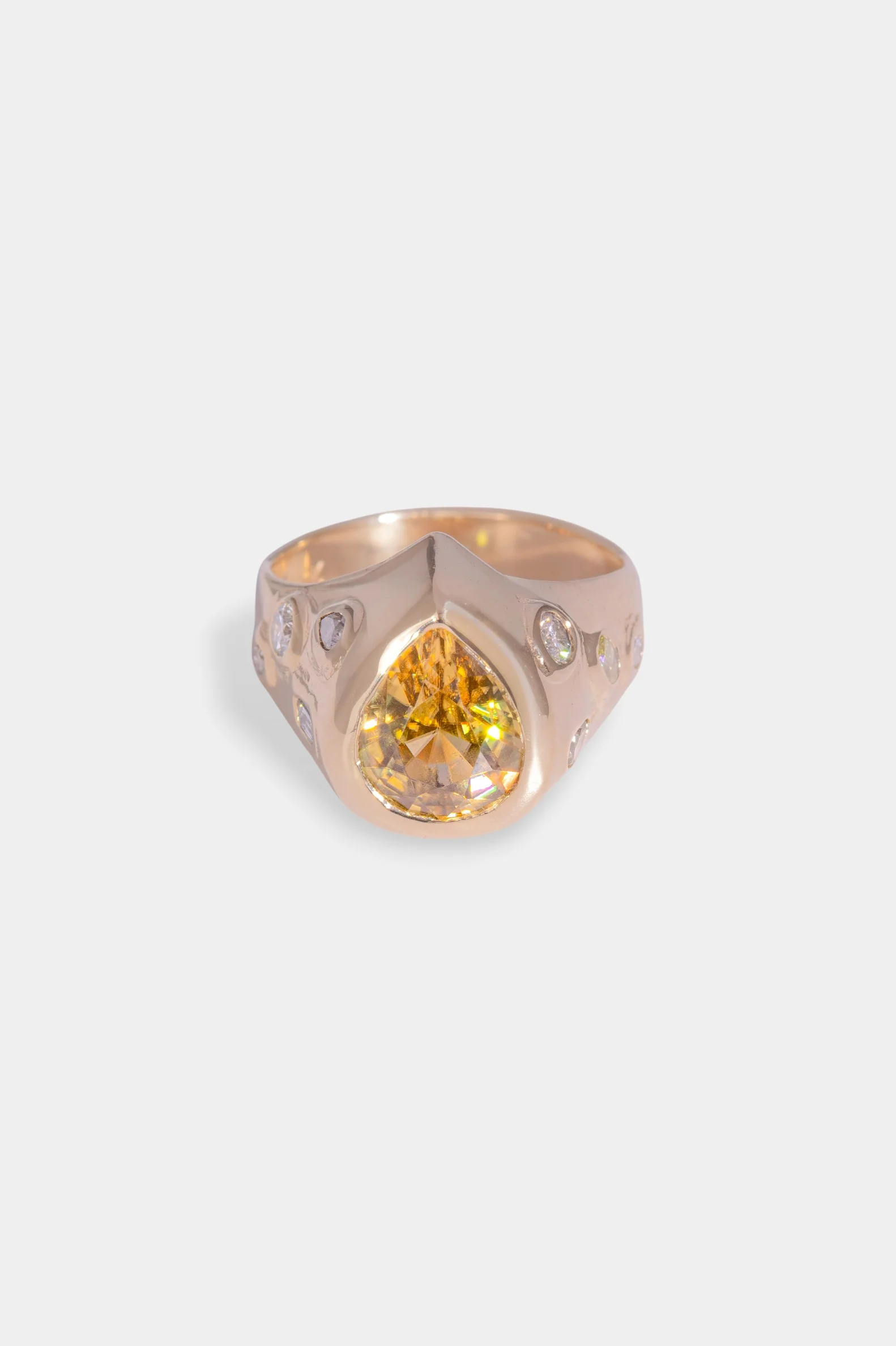 Bisou Ring