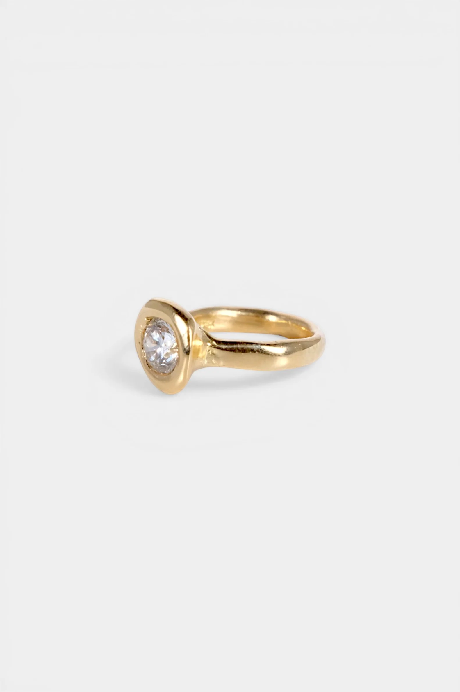 Donut Diamond Ring - Image 3