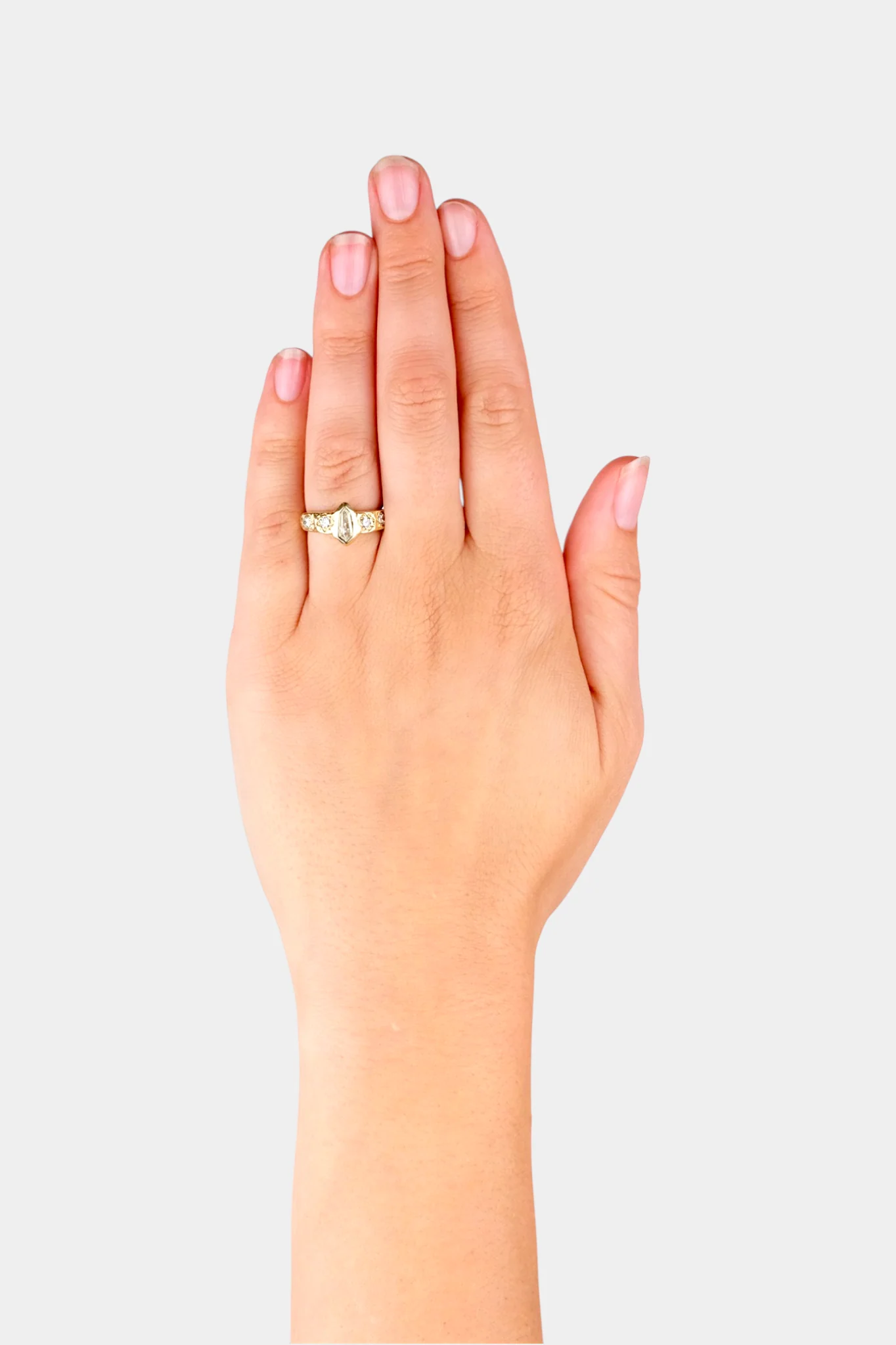 Heirloom Behaviour Ring - Image 4
