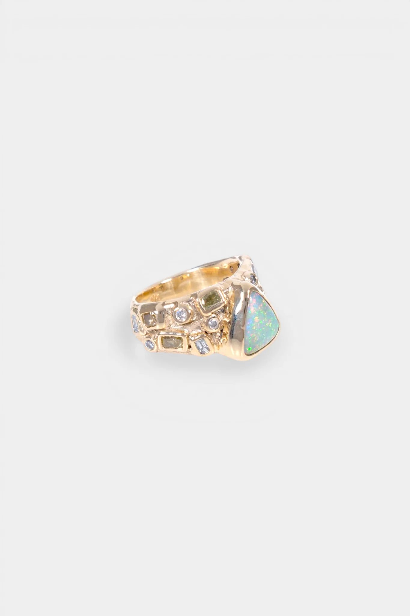 International Treasure Ring - Image 2