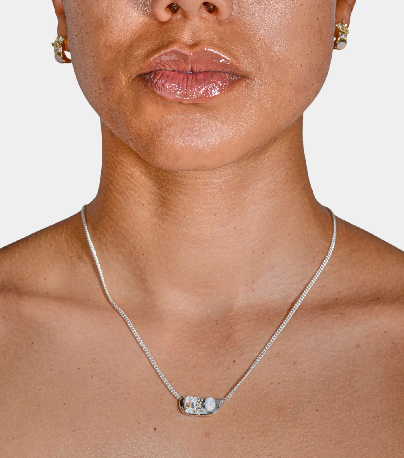 Moony Opal Necklace - Image 3