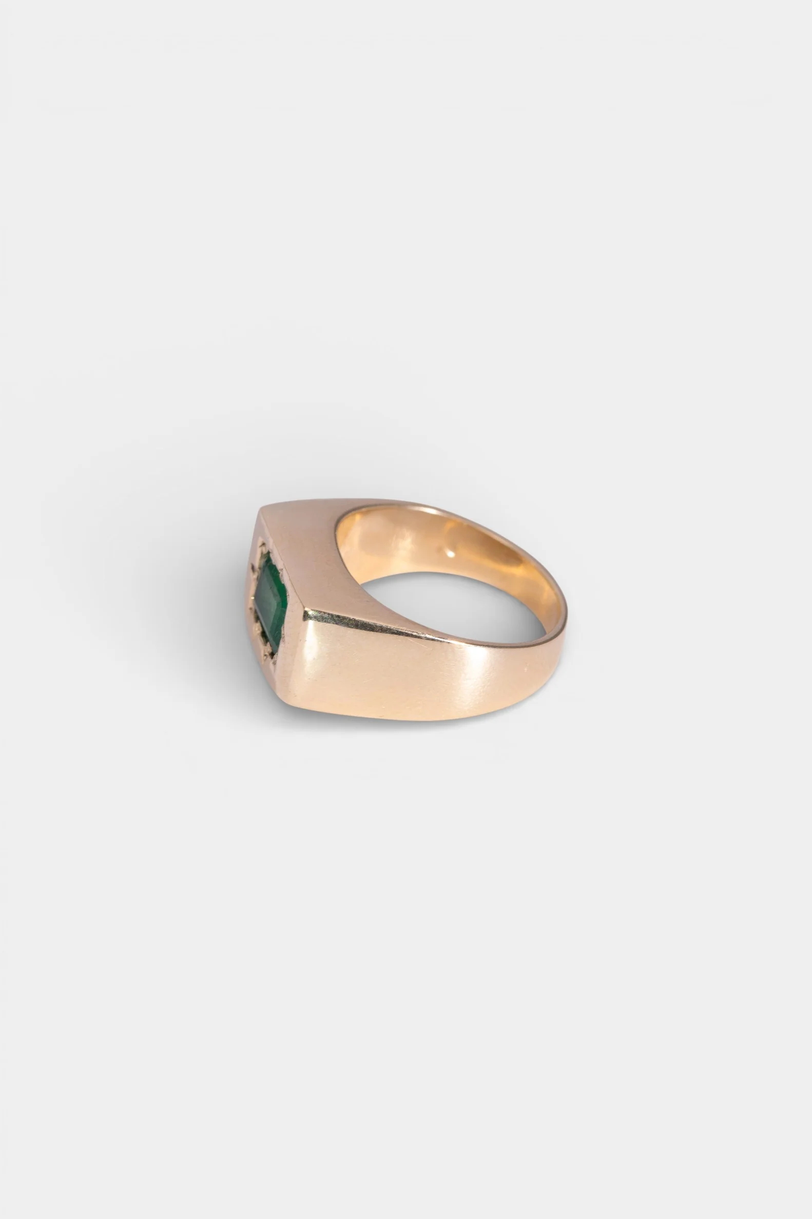 The Gilded Emerald Signet - Image 3